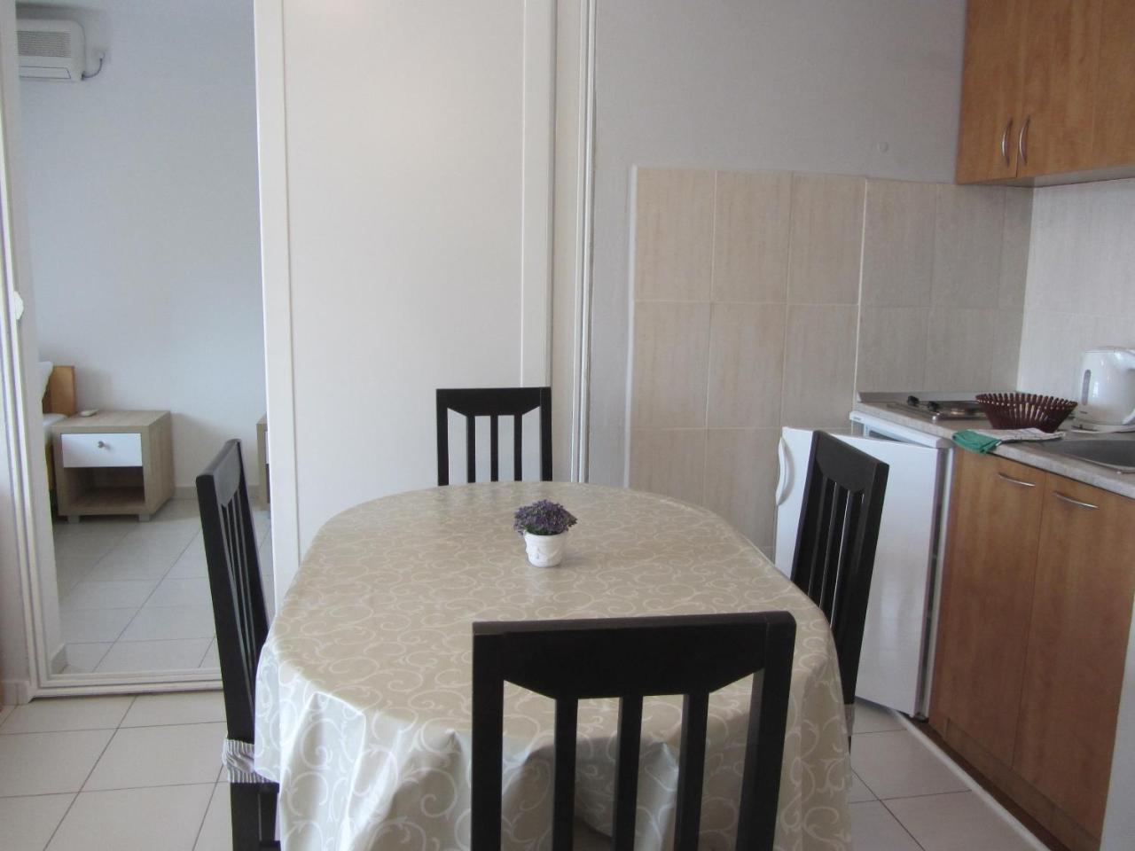 Apartament Cernogoriya Voyage Rafailovići Zewnętrze zdjęcie