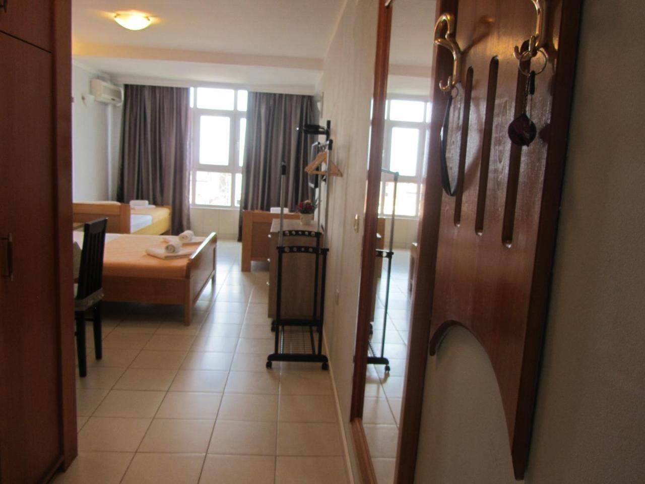 Apartament Cernogoriya Voyage Rafailovići Zewnętrze zdjęcie