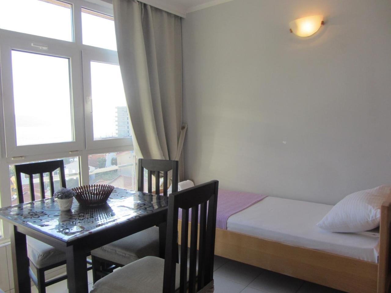 Apartament Cernogoriya Voyage Rafailovići Zewnętrze zdjęcie